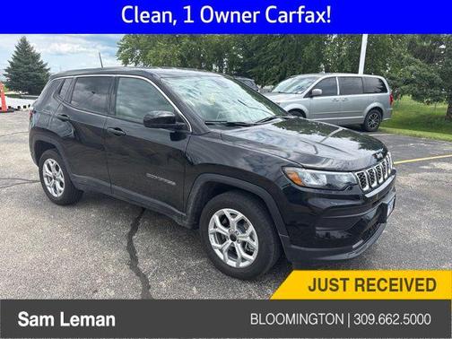 Diamond Black Crystal Pearlcoat 2025 Jeep Compass Sport