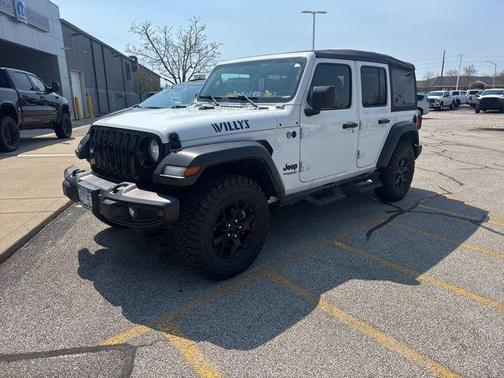 Bright White Clearcoat 2022 Jeep Wrangler Unlimited Sport