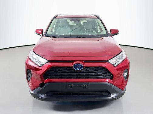Ruby Flare Pearl 2019 Toyota RAV4 Hybrid XLE