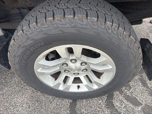 Silver Ice Metallic 2014 Chevrolet Silverado 1500 1LT