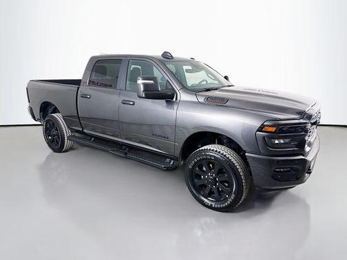 2025 RAM 2500 Big Horn Crew Cab 4x4 6'4' Box