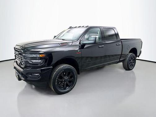 2025 RAM 2500 Big Horn Crew Cab 4x4 6'4' Box