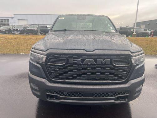 2026 RAM 1500 Warlock Crew Cab 4x4 5'7' Box