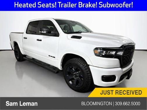 Bright White Clearcoat 2025 RAM 1500 Big Horn/Lone Star
