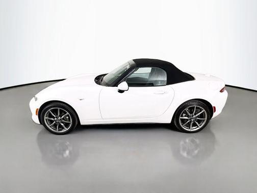 2023 Mazda MX-5 Miata Grand Touring