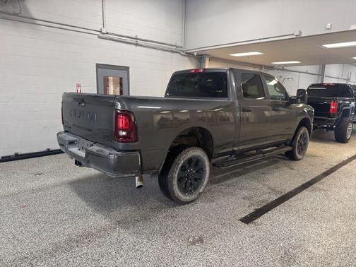 2025 RAM 2500 Big Horn Crew Cab 4x4 6'4' Box