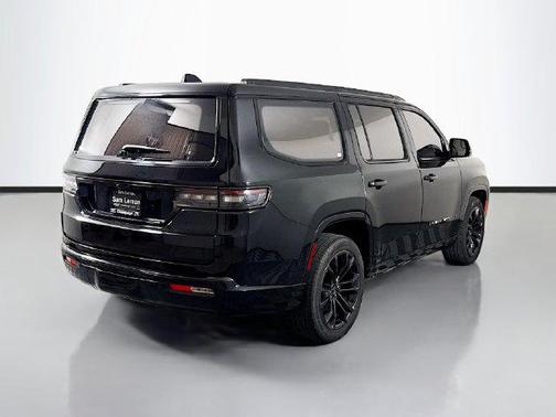 Diamond Black Crystal Pearlcoat 2024 Jeep Grand Wagoneer Series II 4x4