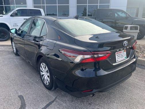 2024 Toyota Camry Hybrid LE