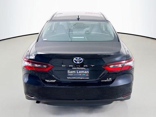 2024 Toyota Camry Hybrid LE