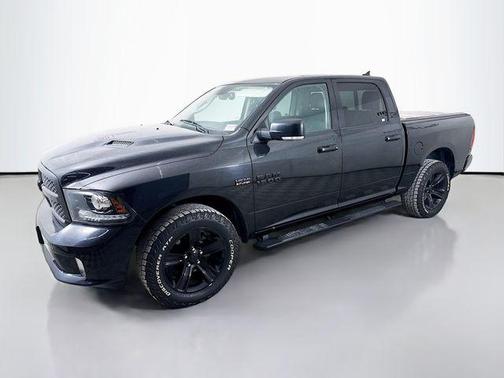 2018 RAM 1500 Night Crew Cab 4x4 5'7' Box