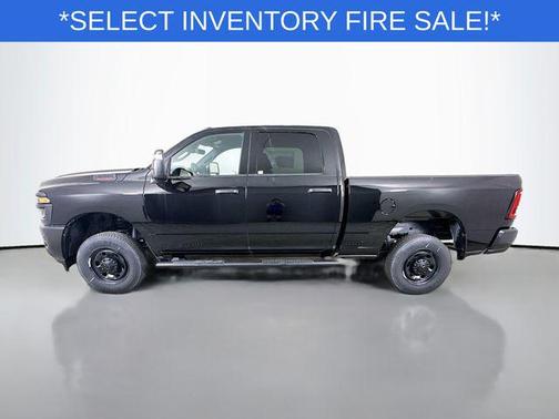 2025 RAM 2500 Tradesman Crew Cab 4x4 6'4' Box
