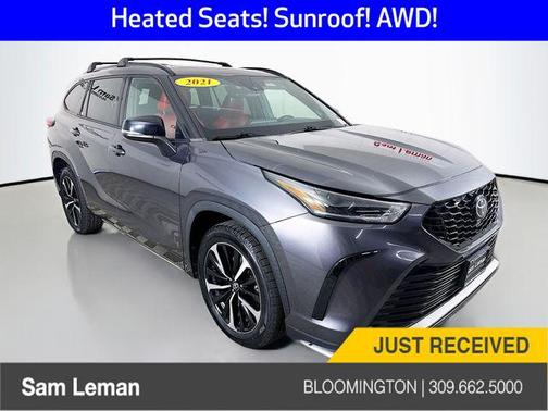 Magnetic Gray Metallic 2021 Toyota Highlander XSE