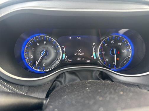 2021 Chrysler Pacifica Touring