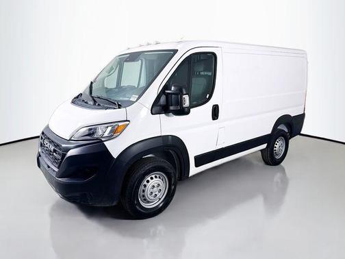 2025 RAM ProMaster 1500 Low Roof