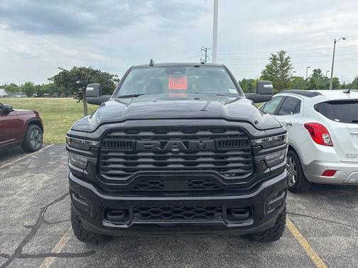 2025 RAM 2500 Big Horn Crew Cab 4x4 6'4' Box