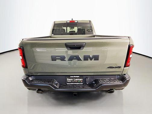 2026 RAM 1500 Warlock Crew Cab 4x4 5'7' Box