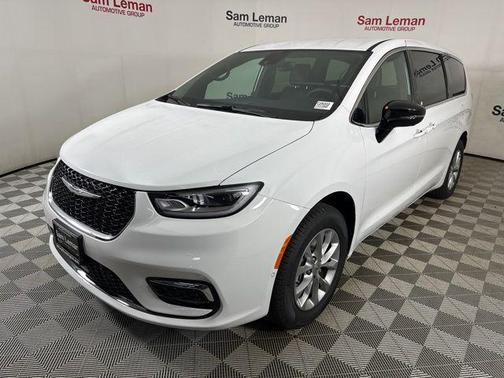 2025 Chrysler Pacifica L