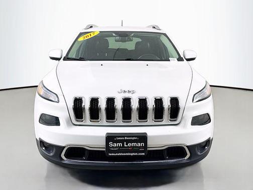 Bright White Clearcoat 2017 Jeep Cherokee Limited