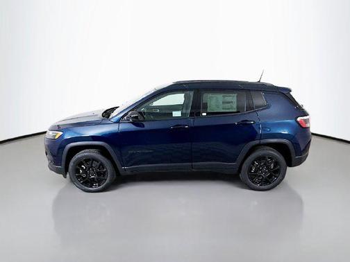 Fathom Blue Pearl Coat 2026 Jeep Compass Latitude