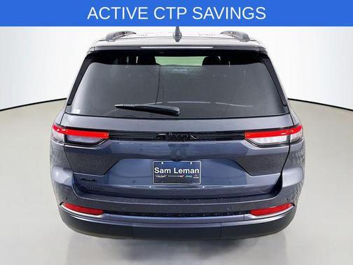 2026 Jeep Grand Cherokee Altitude