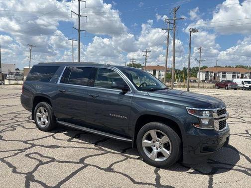 Blue Velvet Metallic 2019 Chevrolet Suburban LT