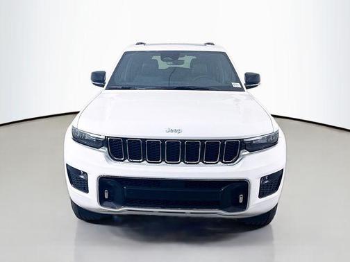 2025 Jeep Grand Cherokee Overland