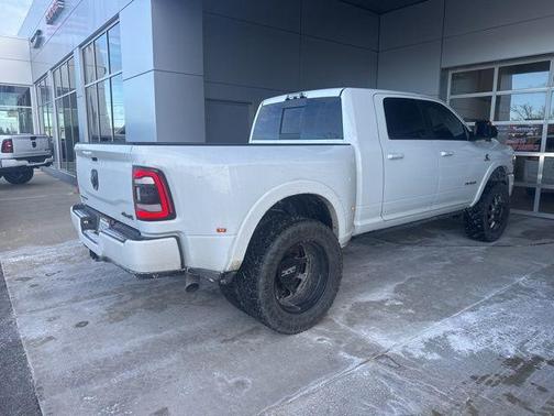 2022 RAM 3500 Limited Mega Cab 4x4 6'4' Box