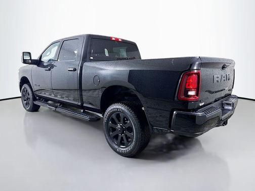 2025 RAM 2500 Big Horn Crew Cab 4x4 6'4' Box
