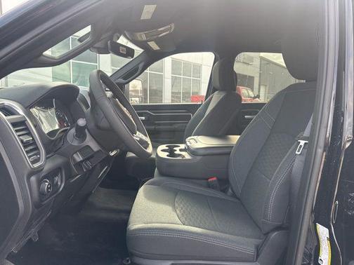 2025 RAM 2500 Big Horn Crew Cab 4x4 6'4' Box