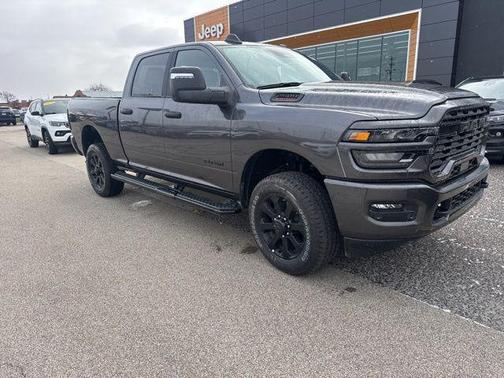 2025 RAM 2500 Big Horn Crew Cab 4x4 6'4' Box