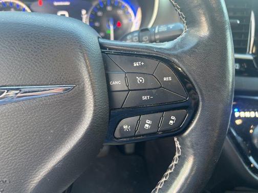 2020 Chrysler Pacifica Touring