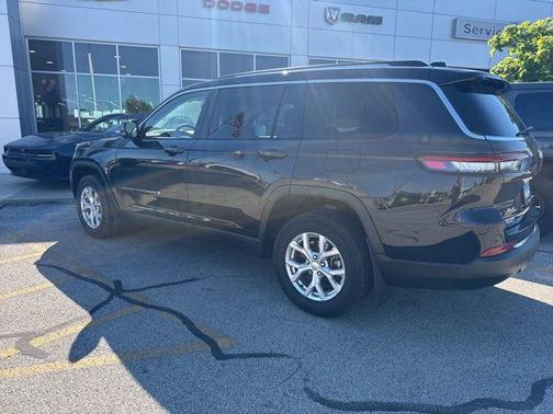 Midnight Sky 2023 Jeep Grand Cherokee L Limited