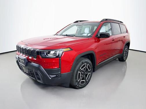 Red Hot Pearlcoat 2026 Jeep Cherokee Laredo 4x4