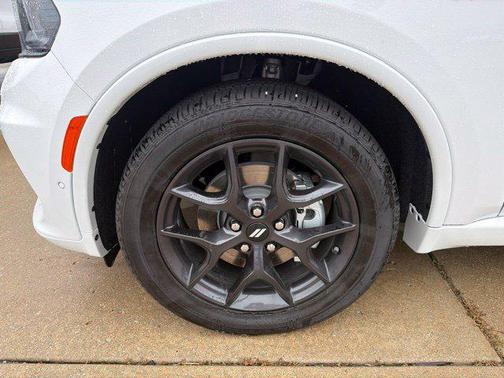 White Knuckle Clearcoat 2027 Dodge Durango GT Plus