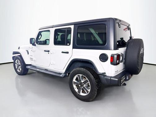 2022 Jeep Wrangler Unlimited Sahara