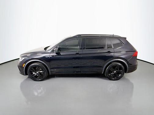 2023 Volkswagen Tiguan 2.0T SE R-Line Black 4MOTION