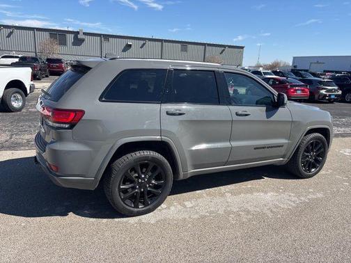 2019 Jeep Grand Cherokee Altitude