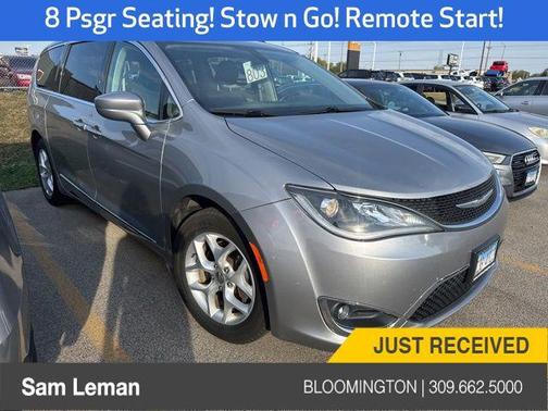 2017 Chrysler Pacifica Touring-L