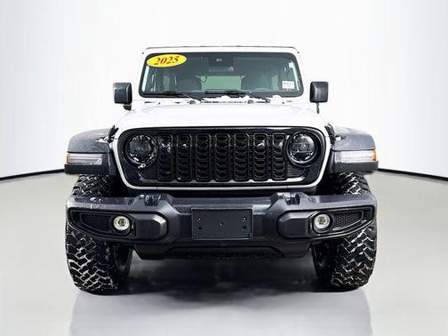 Bright White Clearcoat 2025 Jeep Wrangler 4xe Willys