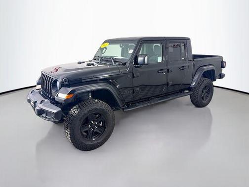 2021 Jeep Gladiator Sport
