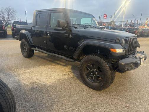 2021 Jeep Gladiator Sport