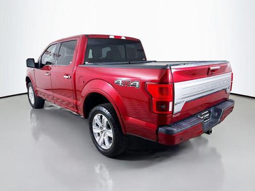 Ruby Red Metallic Tinted Clearcoat 2018 Ford F-150 Platinum