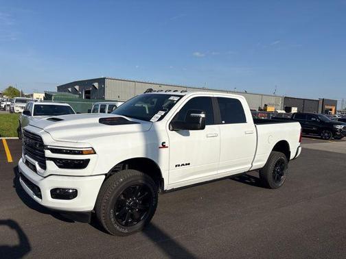 Bright White Clearcoat 2025 RAM 2500 Laramie Crew Cab 4x4 6'4' Box