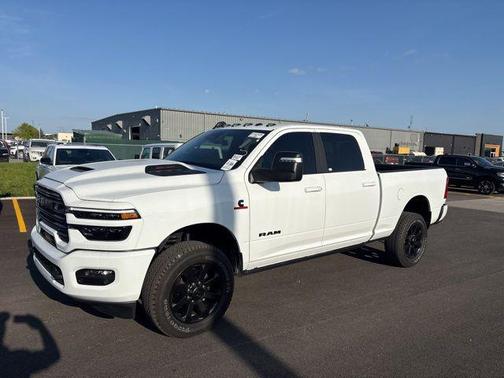 Bright White Clearcoat 2025 RAM 2500 Laramie Crew Cab 4x4 6'4' Box