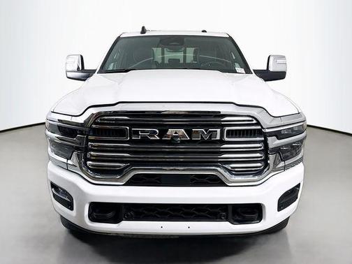 2025 RAM 2500 Laramie Crew Cab 4x4 6'4' Box