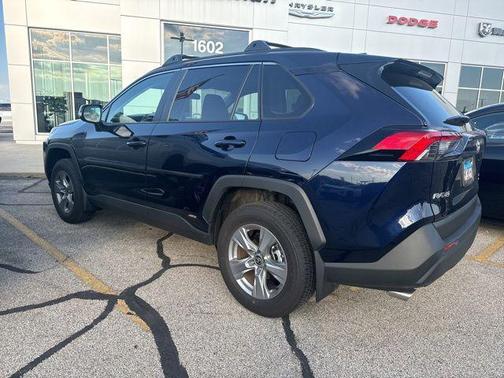 2025 Toyota RAV4 Hybrid XLE