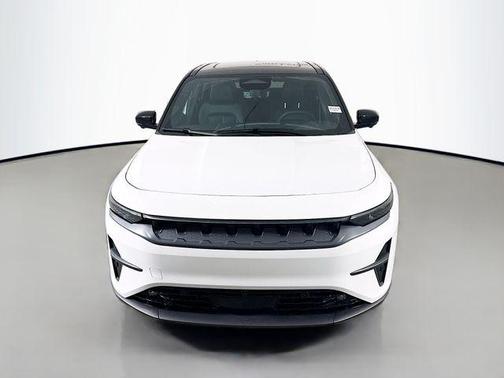 2025 Jeep Wagoneer S Launch Edition