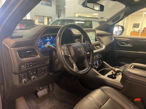 2022 Chevrolet Suburban RST