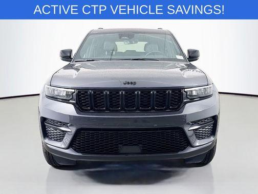 Baltic Gray Metallic Clearcoat 2025 Jeep Grand Cherokee Altitude
