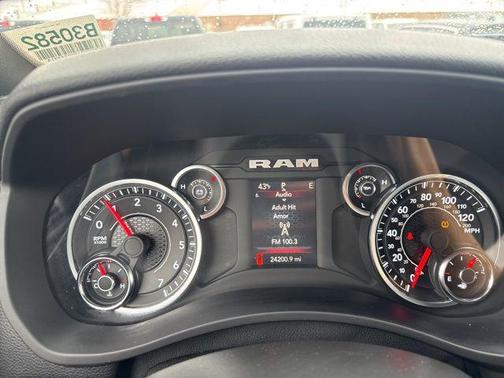 2024 RAM 2500 Big Horn Crew Cab 4x4 6'4' Box